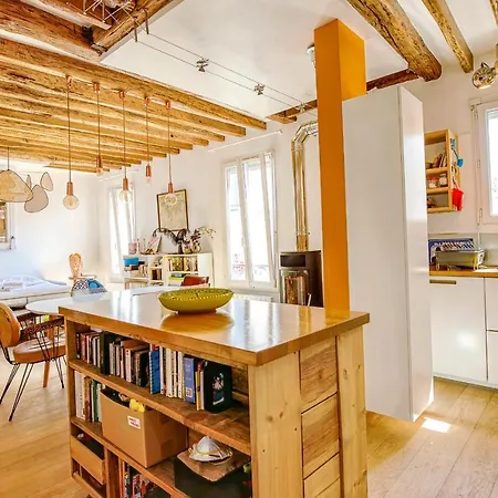 Апартаменты Guestready - Loft-inspired Flat Near Montmartre Sleeps 4 *